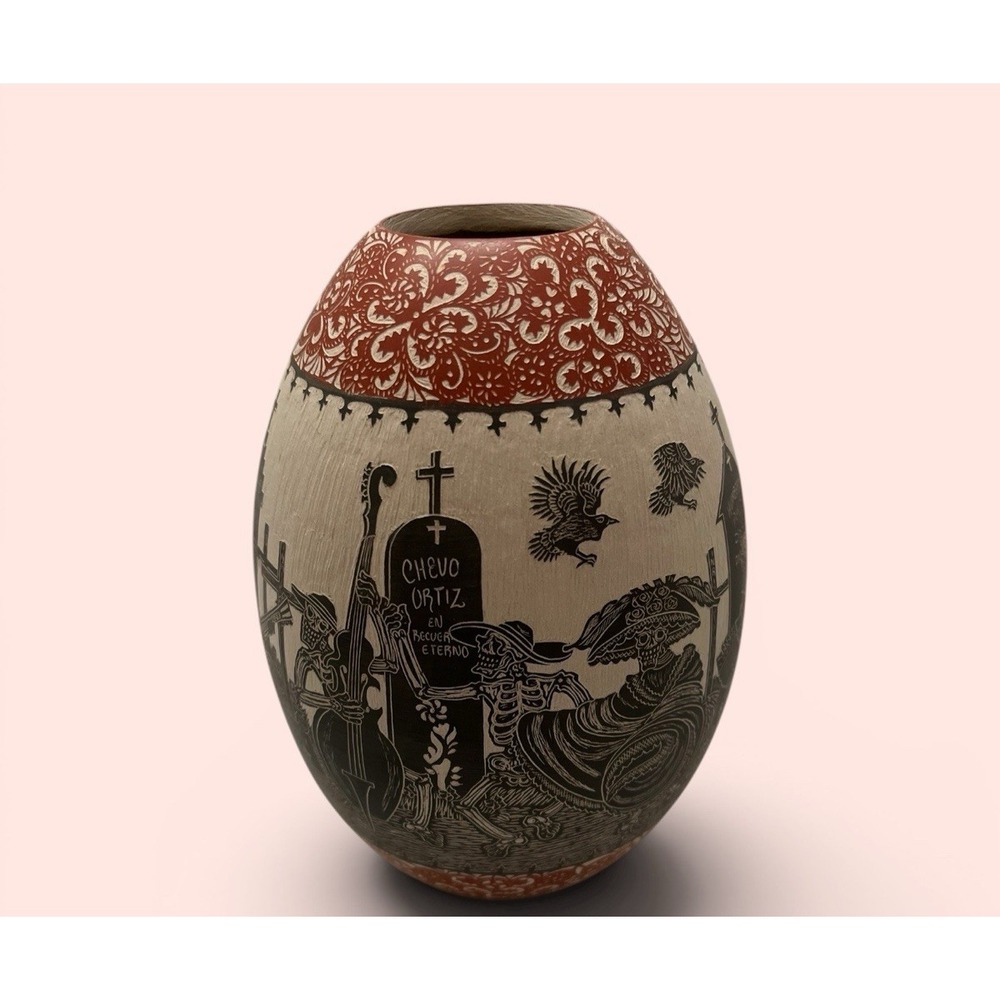 Mata Ortiz Pottery Day of the Dead Javier Martinez Cemetery Ravens Mexico Clay